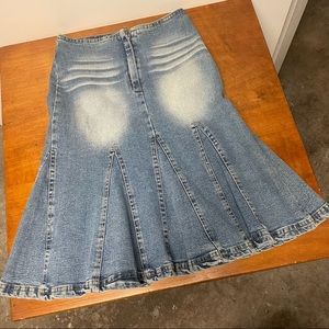 La Belle denim skirt